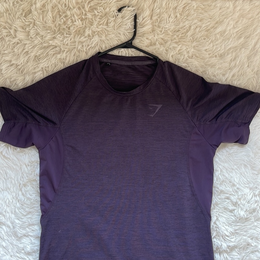 Deep purple Gymshark dry fit gym shirt with mesh detailing on the sides & back